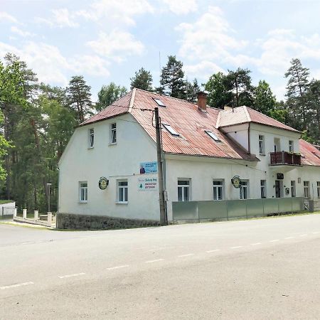 Penzion Zeleny Haj Merklín Eksteriør bilde